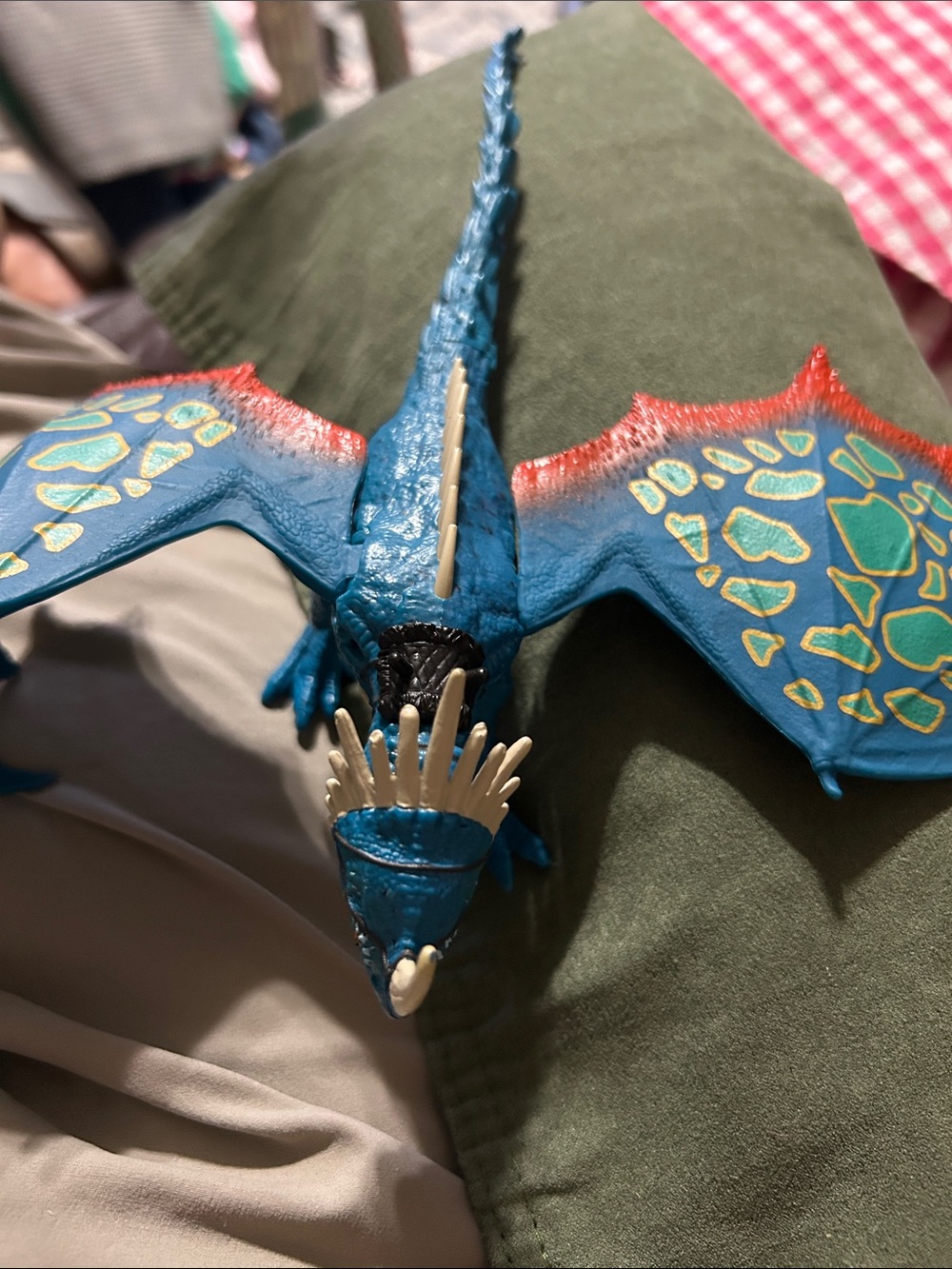 Deadly Nadder Action Figure from  How to Train Your Dragon 2025  EUC plastic